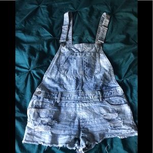 Zara Traffaluc Overall size medium